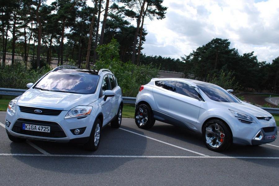  Ford Kuga 2008 года  (фото 16 из 139)